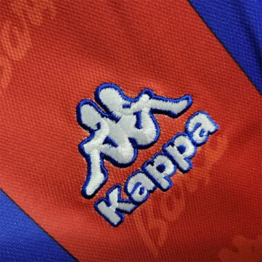 Immagine 6 dell’album 96-97 Barc Home Soccer Jerseys