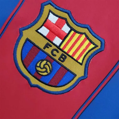 Immagine 3 dell’album 03-04 Barc Home Soccer Jerseys