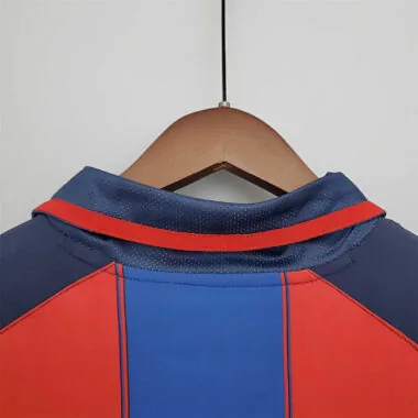 Immagine 8 dell’album 03-04 Barc Home Soccer Jerseys