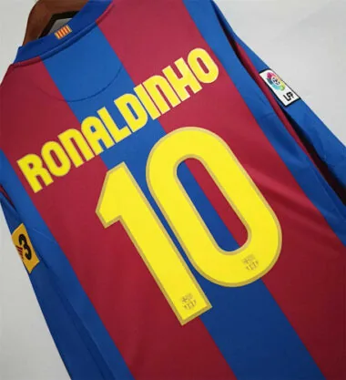 Immagine 12 dell’album 07-08 Barc Home Long Sleeve Soccer Jerseys