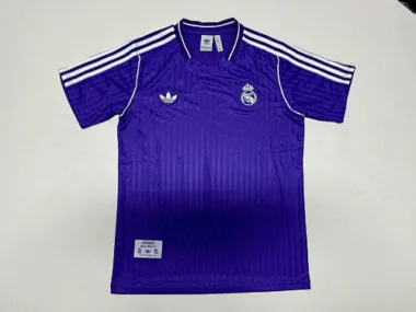 Camisolas de futebol do Real Madrid n.º 25-26