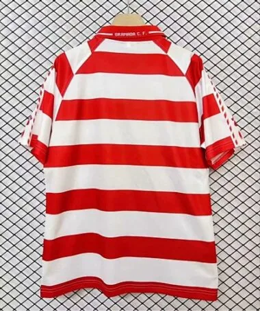 Imagem 2 do álbum 97-98 Granada Home Retro Soccer Jerseys