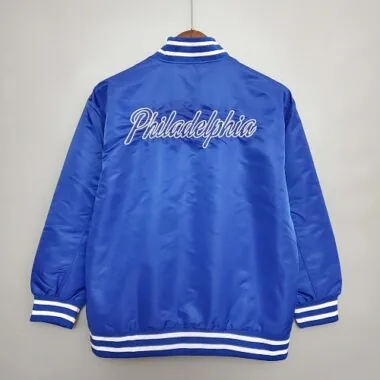 Imagen 3 del álbum Chaquetas de los Philadelphia 76ers