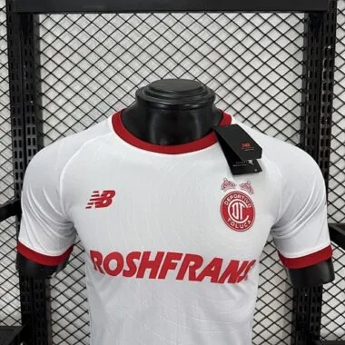 Imagem 2 do álbum 26-27 Camisolas de futebol especiais do Toluca