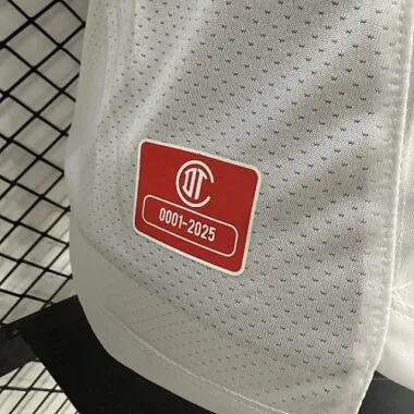Imagem 7 do álbum 26-27 Camisolas de futebol especiais do Toluca