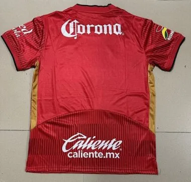Imagem 3 do álbum Camisolas de futebol da equipa da casa do Toluca, n.º 25-26