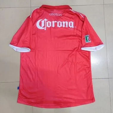 Imagem 2 do álbum Camisolas de futebol retro da Toluca para jogos em casa da época 2004/05