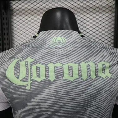 Image 2 de l’album Maillots de football Club America 25-26, version « troisième joueur »