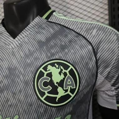 Image 9 de l’album Maillots de football Club America 25-26, version « troisième joueur »