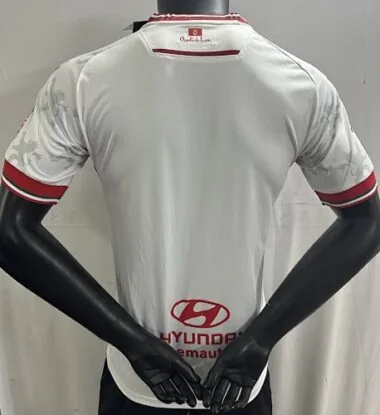 Imagen 2 del álbum 25-26 Leon Special Soccer Jerseys