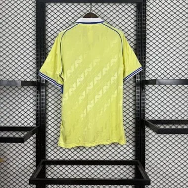 Image 2 de l’album Maillots de football rétro du Club América 25-26