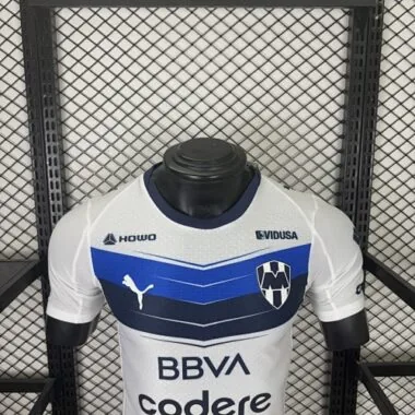 Image 3 de l’album Maillots de football 25-26 « À l’extérieur à Monterrey » (version joueur)