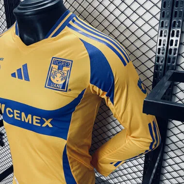 Image 5 de l’album Maillots de football à manches longues Tigres 24-25 (à domicile)