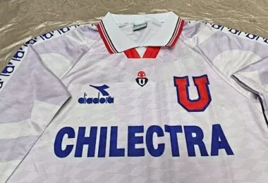 1996 Universidad de Chile Auswärts-Retro-Fußballtrikots Albumbild 2