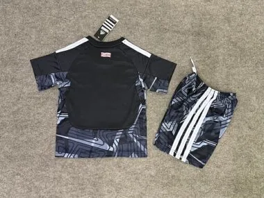 Imagem 2 do álbum 26-27 Man United Goalkeeper Kids Soccer Jerseys