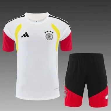 Imagen 2 del álbum Conjunto de entrenamiento de fútbol para niños «Alemania 2026»