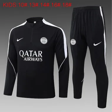 26-27 Paris Kids tracksuit