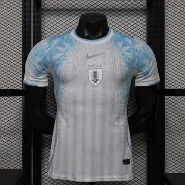 26-27 Uruguay: speciale spelersversie voetbalshirts