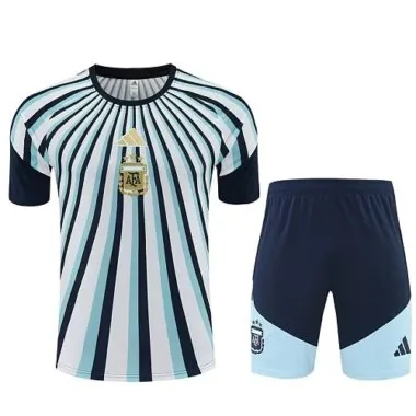 26–27 Argentinien Trainings-Fußballanzug
