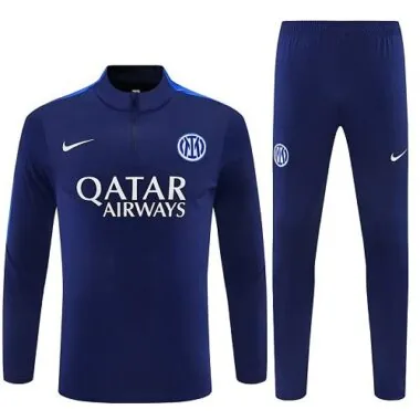 26–27 Inter Mailand Trainings-Fußballanzug