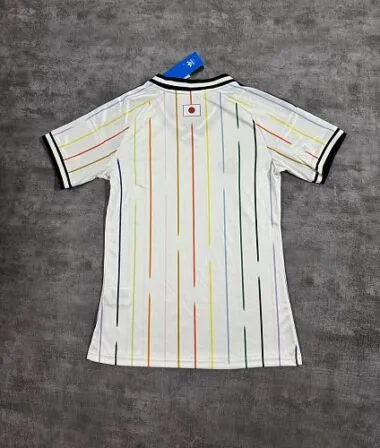 Image 2 de l’album 26-27 Japan Away Women Soccer Jerseys