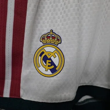 26-27 Real Madrid Home Player Version Albumbild 2