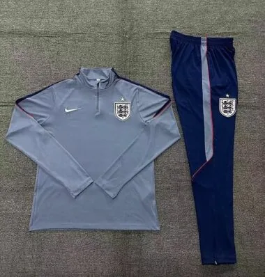 Afbeelding 2 van album 2026 England Kids tracksuit