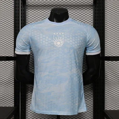 Voetbalshirts uit de speciale spelerscollectie van Uruguay 2026