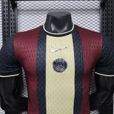 Immagine 2 dell’album 26-27 Paris Special Soccer Jerseys