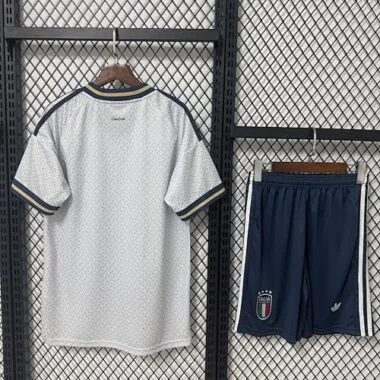Imagen 2 del álbum 26-27 Italy Away Soccer Jerseys