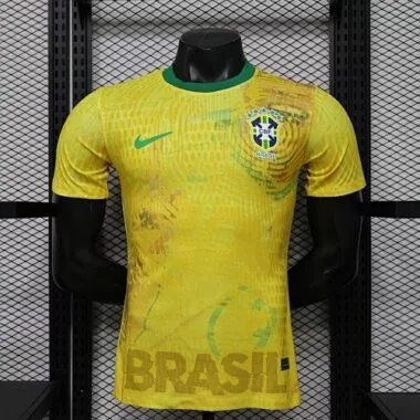 26–27 Brasilien – Fußballtrikots in der Sonderausgabe für Spieler