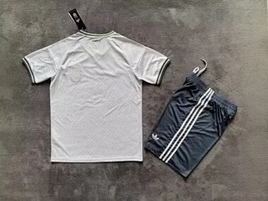 Imagen 2 del álbum 26-27 Italy Away Soccer Jerseys