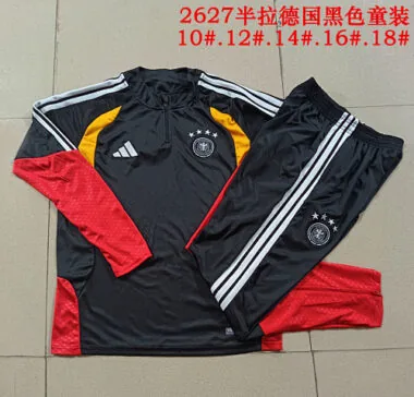 Imagen 2 del álbum Chándal infantil de Alemania 2026
