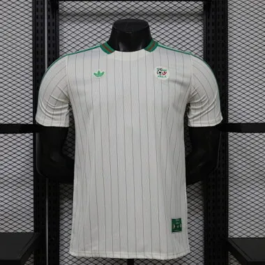 Voetbalshirts uit de spelerscollectie van Algerije, 2026