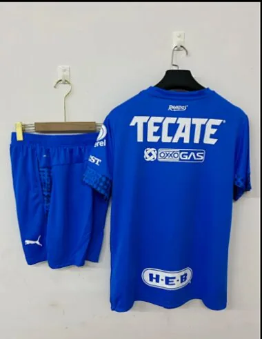 Afbeelding 2 van album 25-26 Monterey Training Soccer Suit