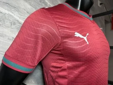 Immagine 5 dell’album 2026 Portugal Home Player Version Soccer Jerseys