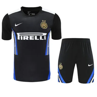 Tuta da calcio dell'Inter per gli allenamenti del 25-26