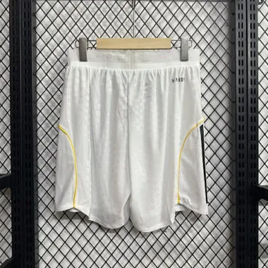 25-26 Player Version Shorts Albumbild 16