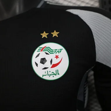 Immagine 2 dell’album Maglie da calcio "Special Player Version" 2025 dell’Algeria
