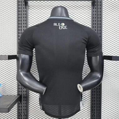Immagine 3 dell’album Maglie da calcio "Special Player Version" 2025 dell’Algeria
