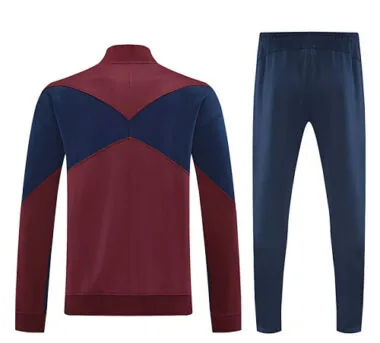 Imagen 2 del álbum 25-26 Nike Jackets