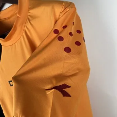 05/06 Rome Home Retro Soccer Jerseys album image 2