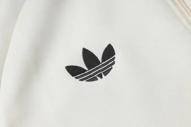 Imagen 3 del álbum Chaquetas de Alemania 2026