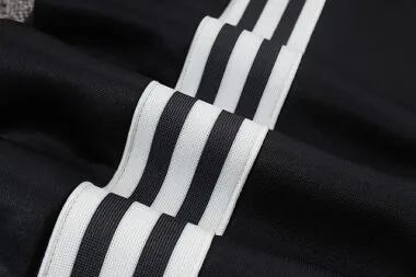 Imagen 14 del álbum Chaquetas de Alemania 2026