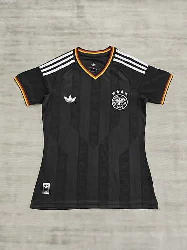 Camisetas especiales de fútbol femenino de Alemania, n.º 26-27