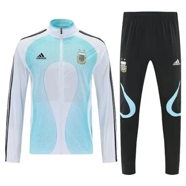 Imagen 3 del álbum Equipación de entrenamiento de fútbol de Argentina 26-27