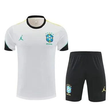 Equipación de fútbol de entrenamiento de Brasil 26-27