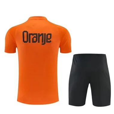 Imagen 7 del álbum 26-27 Netherlands Training Soccer Suit