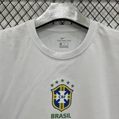 Imagen 9 del álbum Camiseta de Brasil 2026