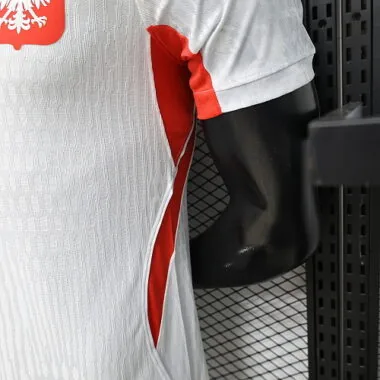 Fußballtrikots der polnischen Nationalmannschaft (Heimtrikots) 2026 Albumbild 2